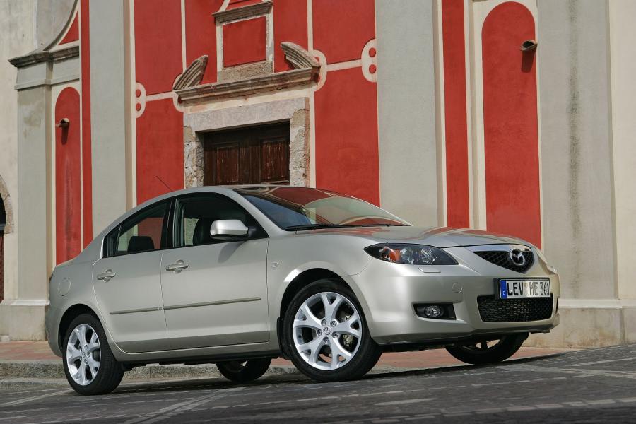  Mazda3 2003 года  (фото 37 из 142)